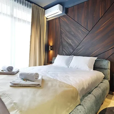 Waterfront - Arcadia